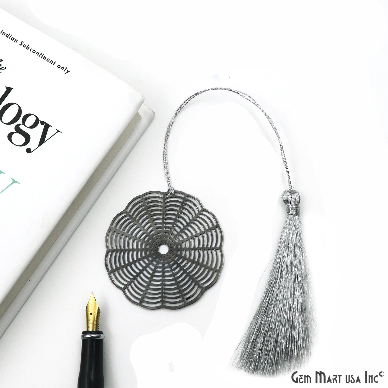 Metal Bookmark, Gold Plated Brass Bookmark, Bookmark with Tassel, Handcrafted, 1 pc, GemMartUSA (BOOK)